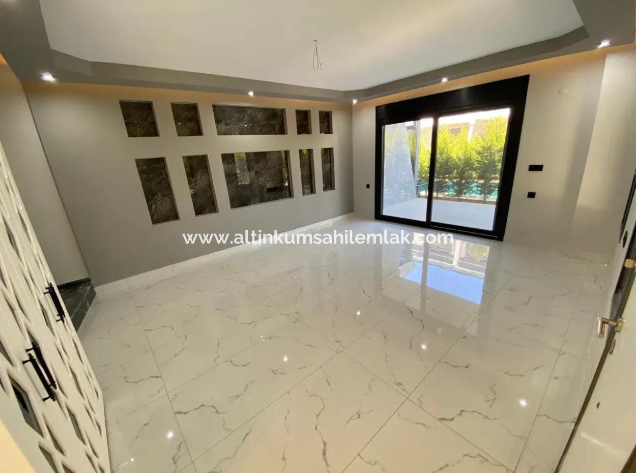 Didim Efeler Mahallesinde Satılık 3+1 Sıfır Villa