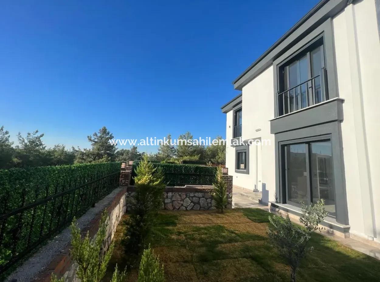 Didim Seyrantepede Satılık 4+1 Havuzlu Lüks Villa