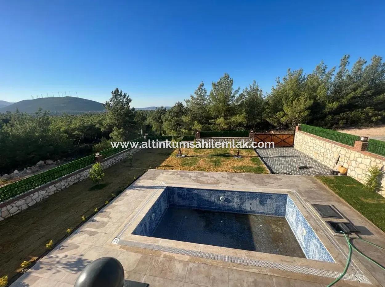 Didim Seyrantepede Satılık 4+1 Havuzlu Lüks Villa