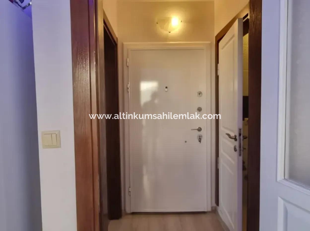 Didim Yeni Mahallesinde Satılık 1+1 Asansörlü Daire