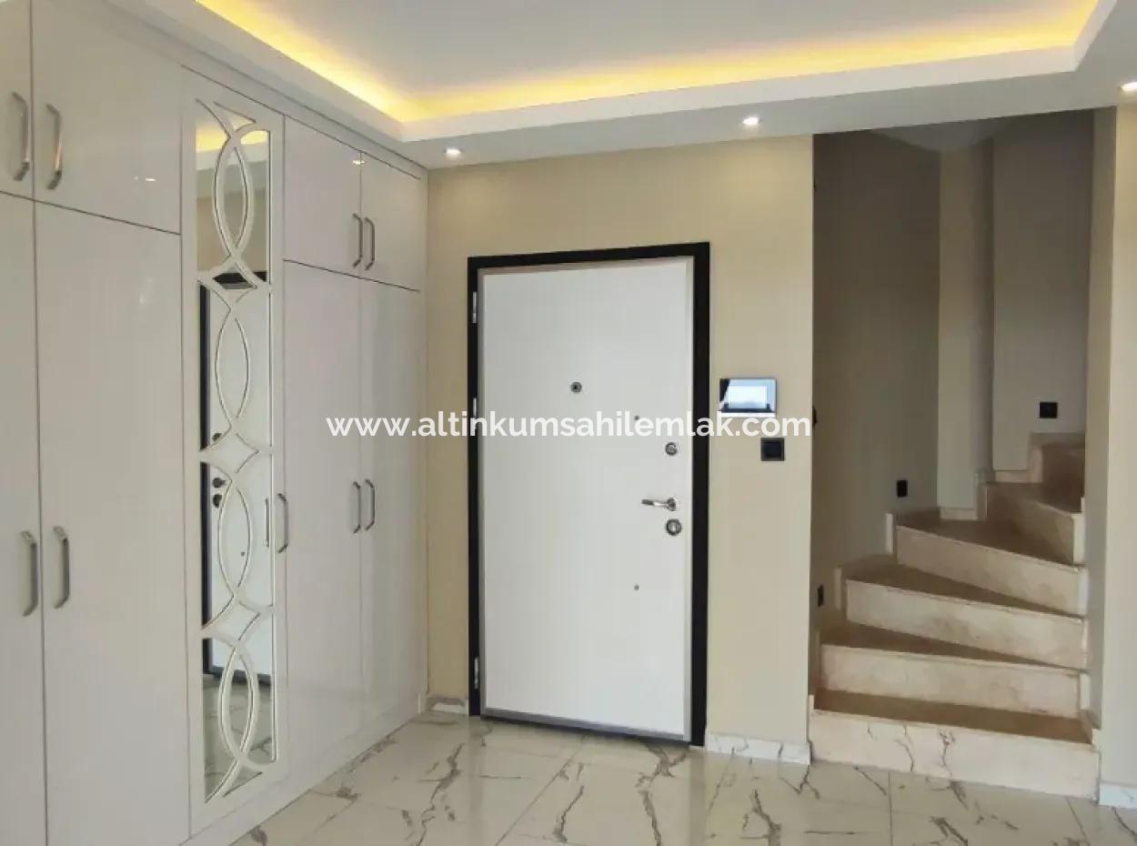 Didim Yeşiltepede Satılık 4+2 Fırsat Havuzlu Villa