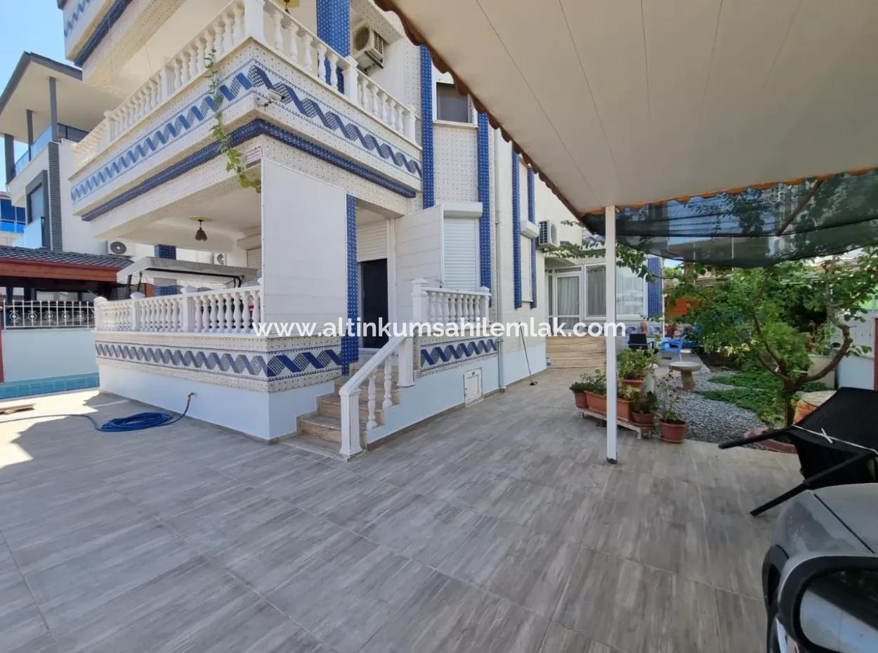 Didim Altınkum Çamlık Mahallesinde Satılık Müstakil Villa