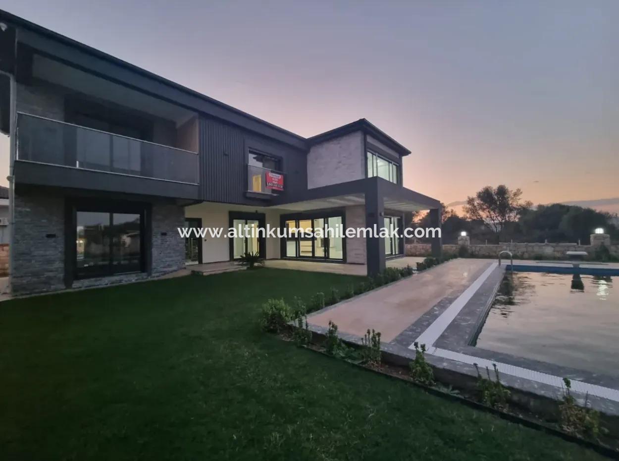 Didim Yeşiltepede Satılık 4+1 Havuzlu Villa