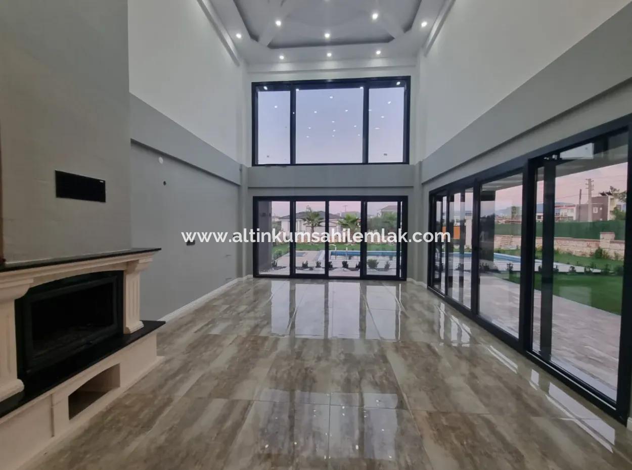 Didim Yeşiltepede Satılık 4+1 Havuzlu Villa