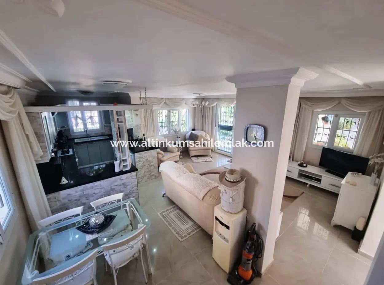 Didim Altınkum Yeşilkentte Satılık Tam Müstakil Geniş Bahçeli 5+1 Villa