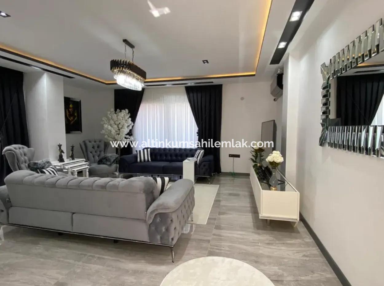Didim Efeler Mahallesinde Satılık 4+1 Müstakil Villa
