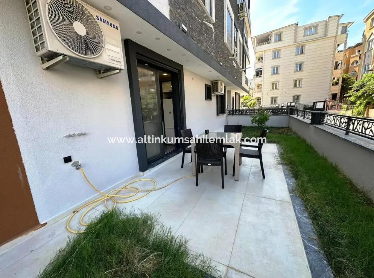 Altınkum Çamlık Mahallesinde Satılık 1+1 Eşyalı Daire Denize 50 Metre