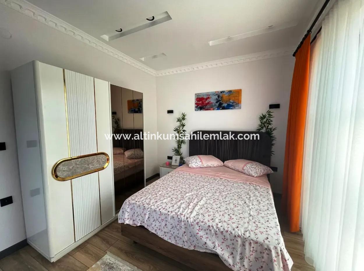 Didim Altınkum Efeler Mahallesi Satılık 3+1 Bahçeli Eşyalı Villa