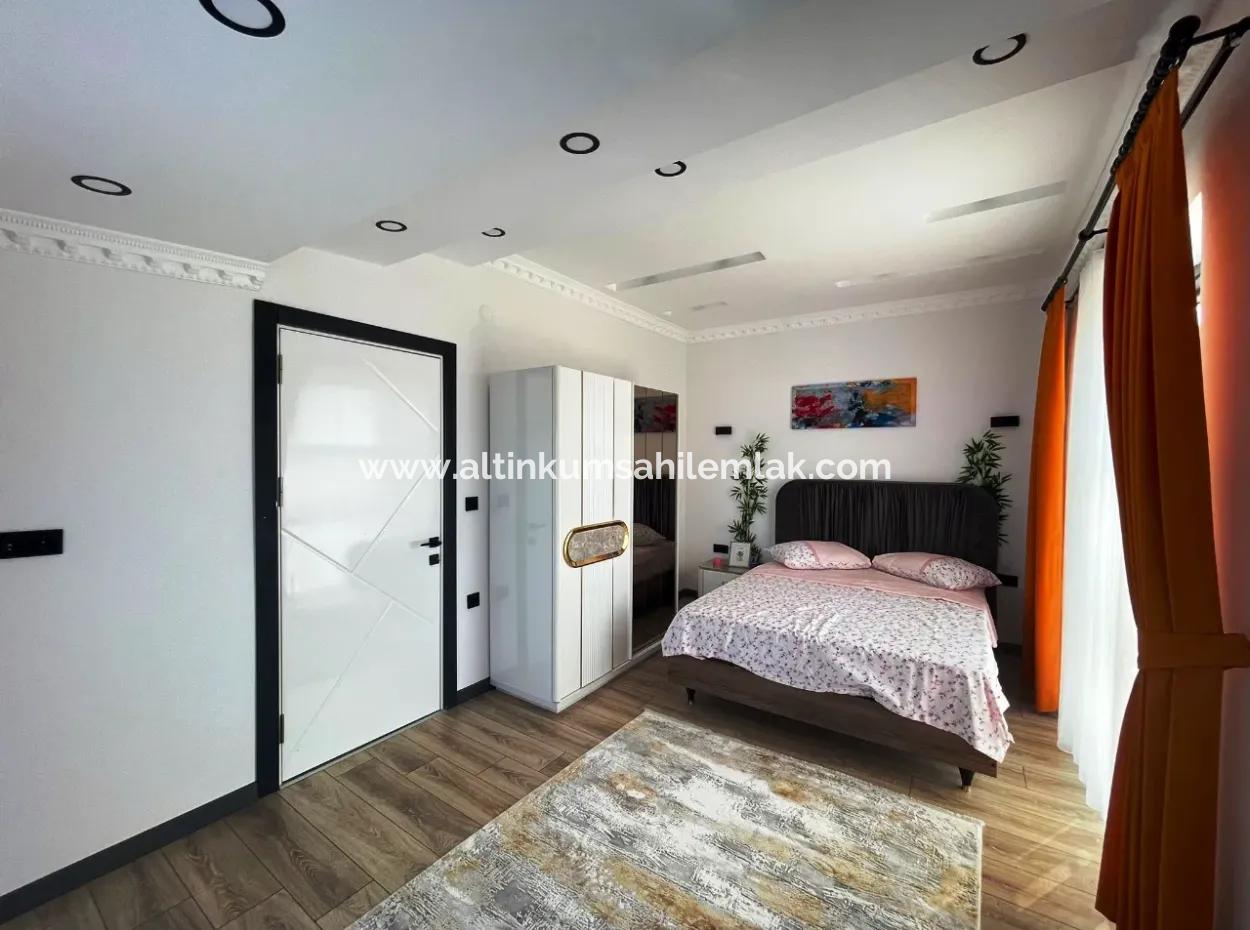 Didim Altınkum Efeler Mahallesi Satılık 3+1 Bahçeli Eşyalı Villa