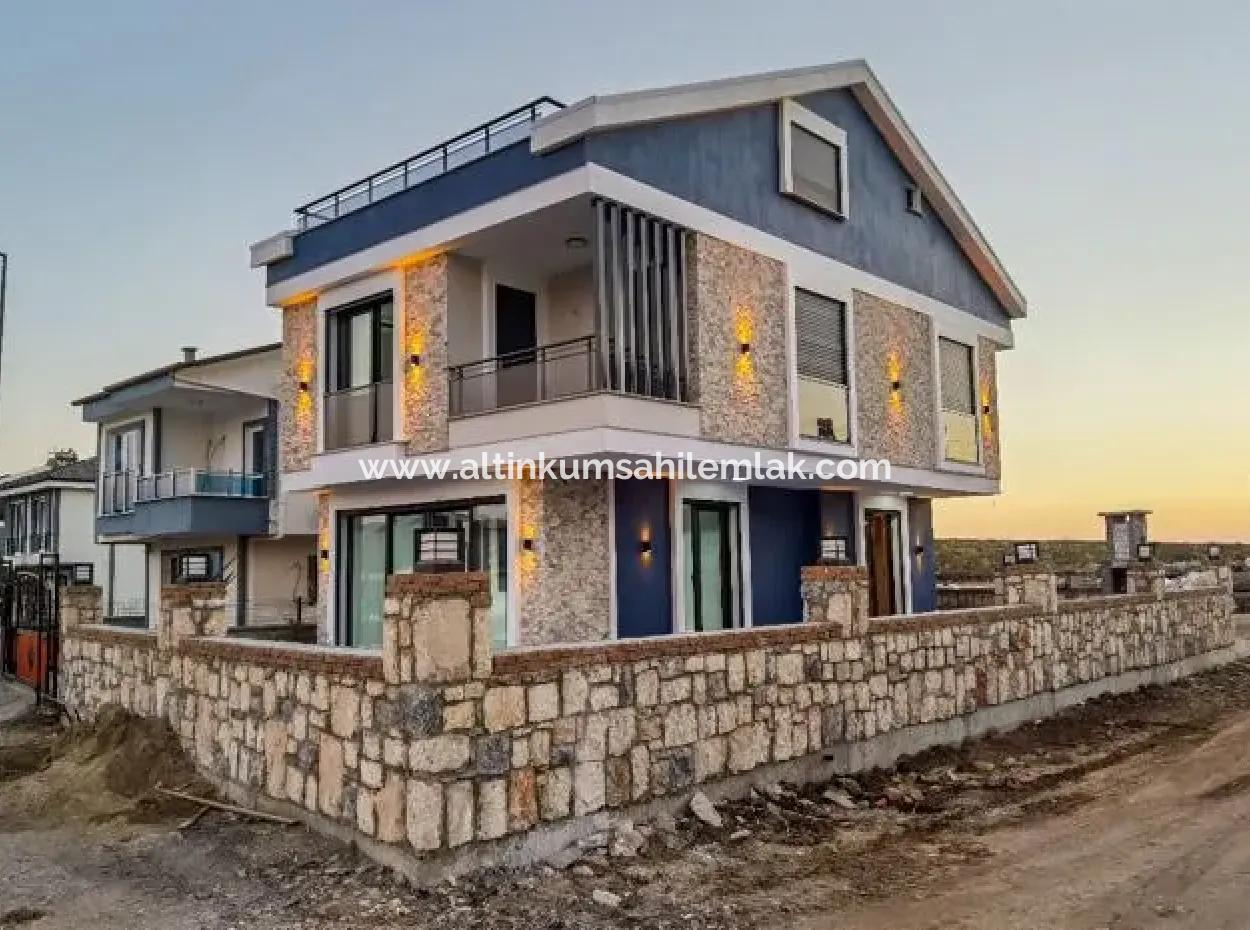 Didimde Satılık Müstakil Villa, 5+1 Müstakil Ev