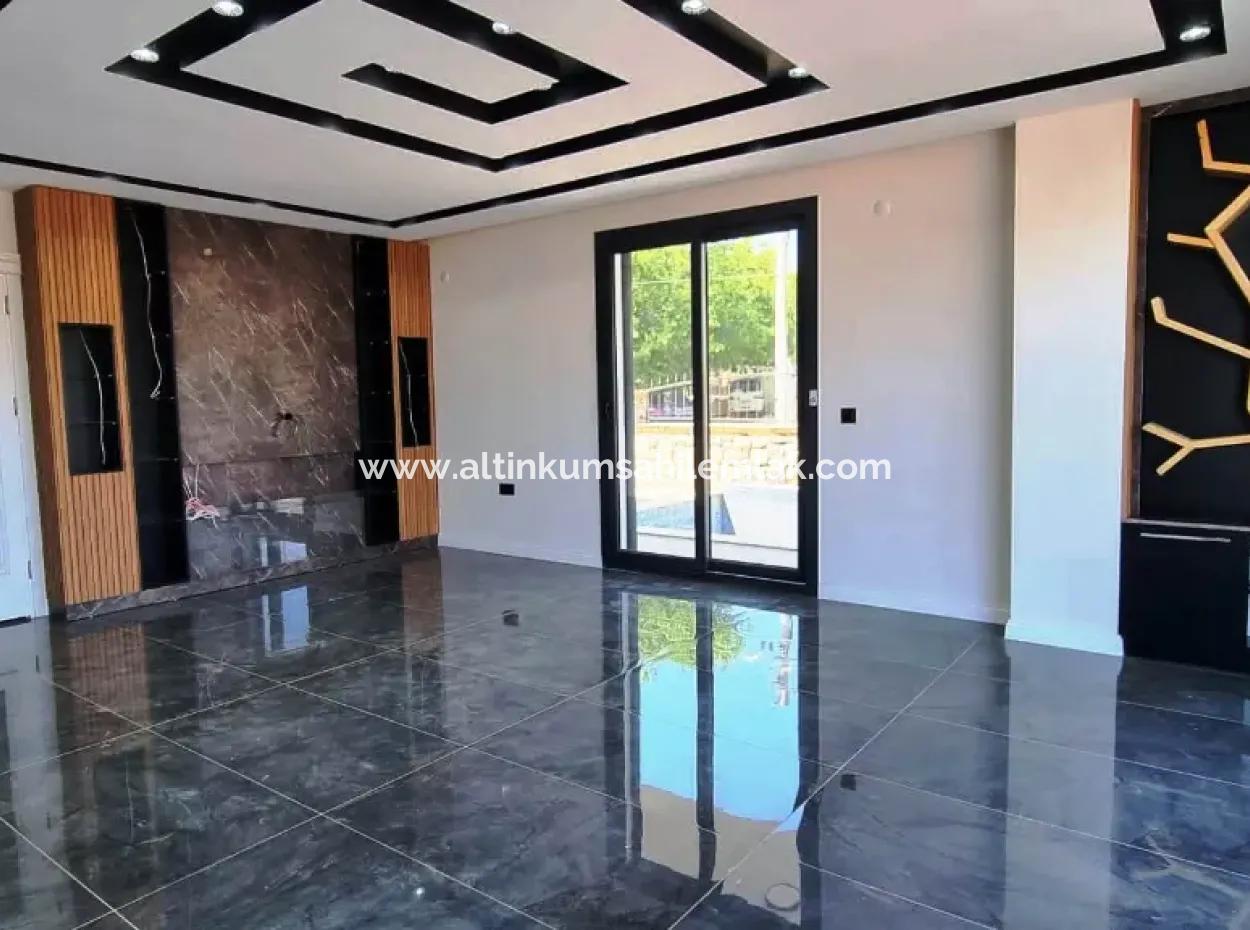 Didimde Satılık Müstakil Villa, 5+1 Müstakil Ev