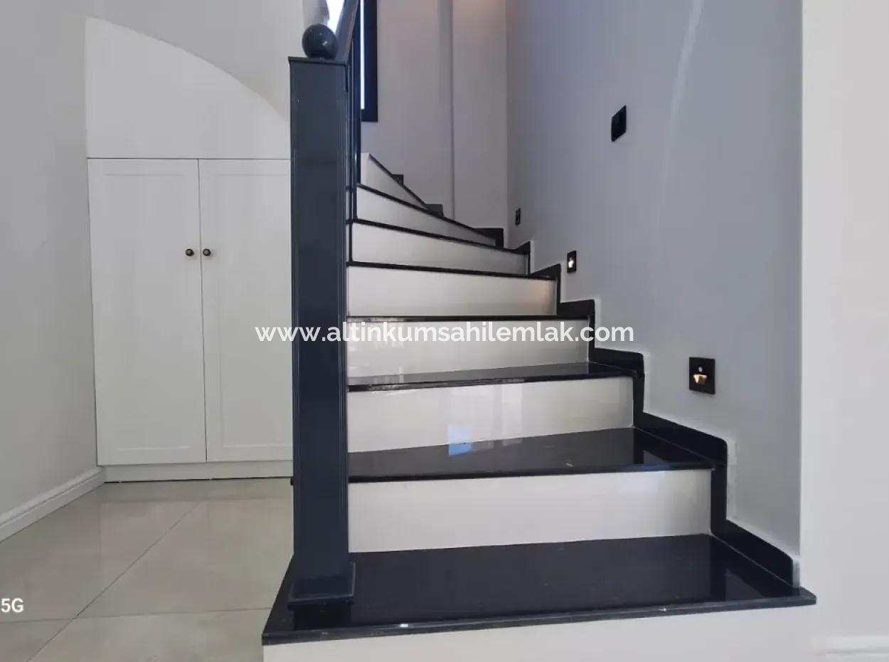 Didim Altınkum Çamlık Mahallesi Satılık 4+1 Villa