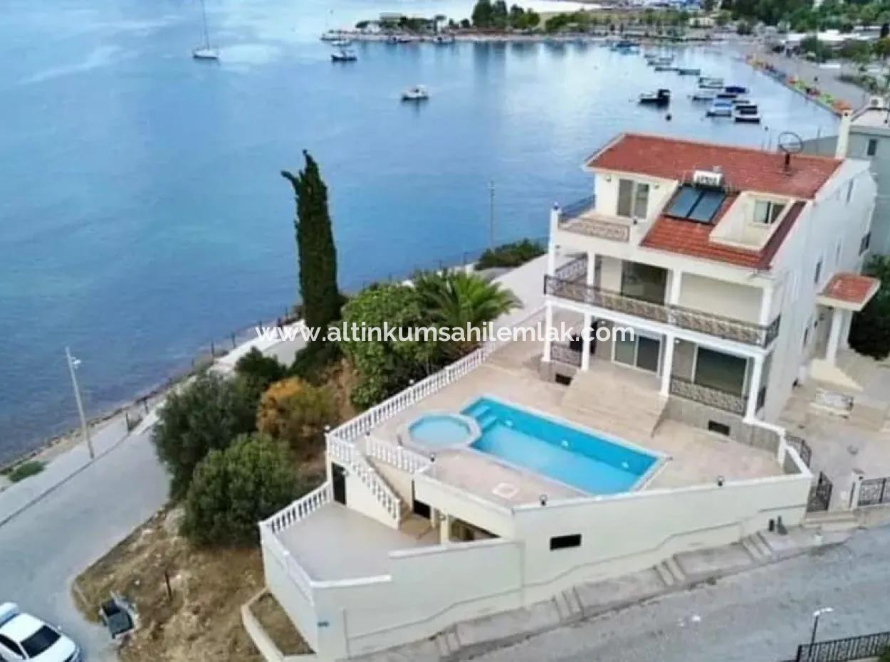 Didim Mavişehirde Satılık Deniz Manzaralı 5+1 Müstakil Ev, Villa