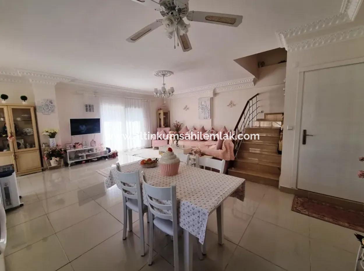 Didim Efeler Mahallesinde Satılık Deniz Manzaralı Villa