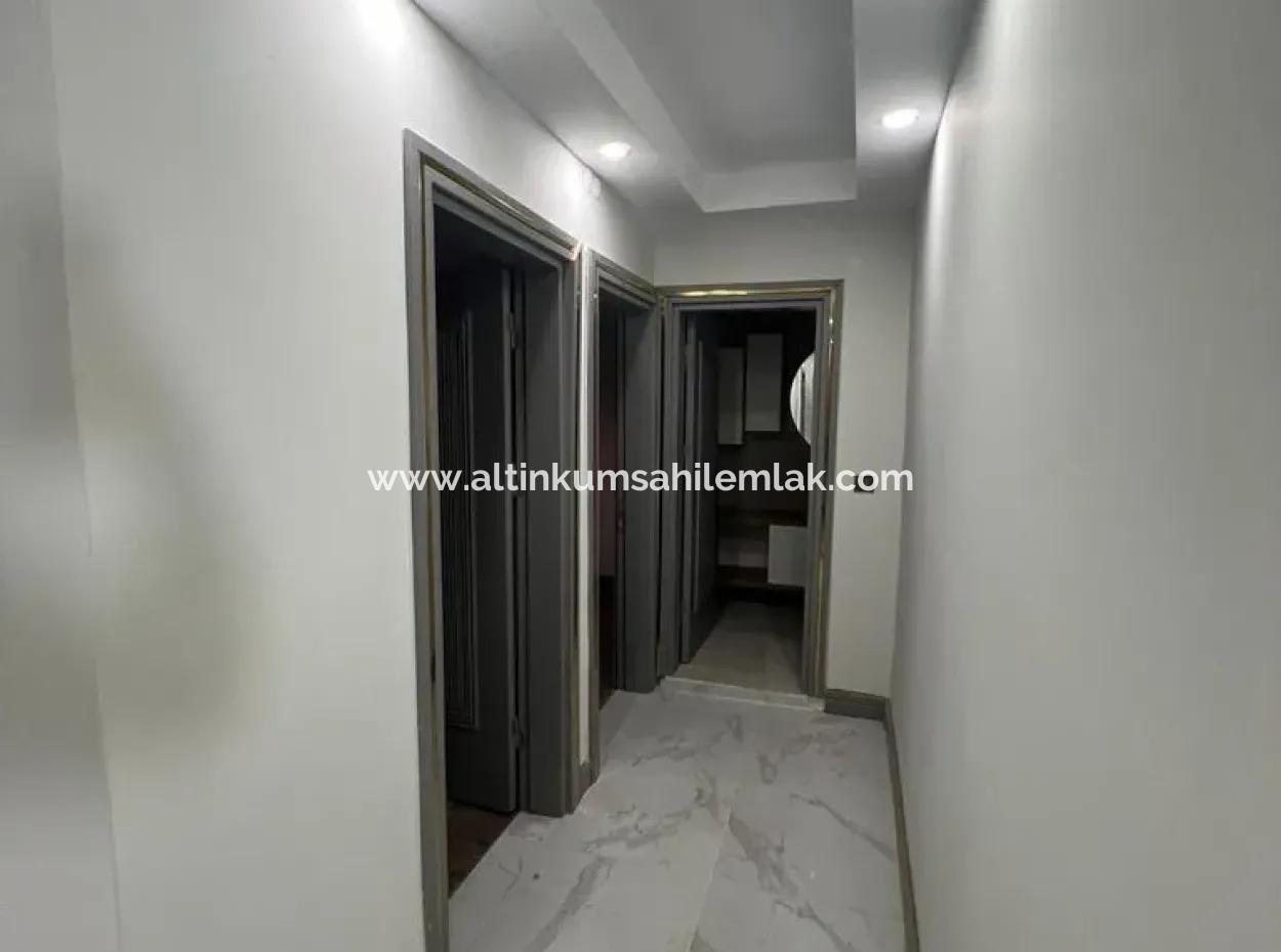 Didim Efeler Mahallesinde Satılık 4+1 Havuzlu Villa