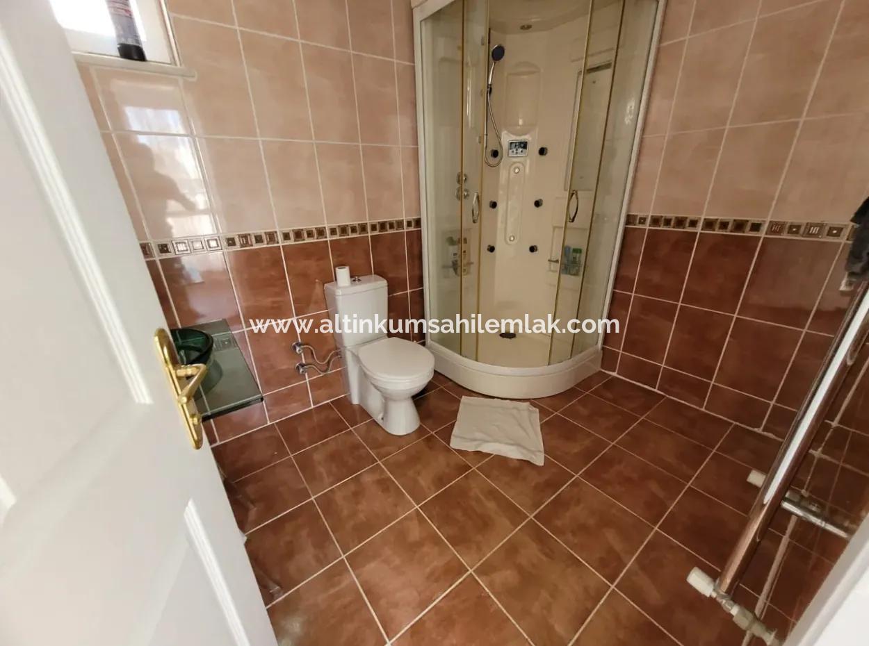 Didim Efeler Mahallesinde Satılık 4+1 Havuzlu Villa