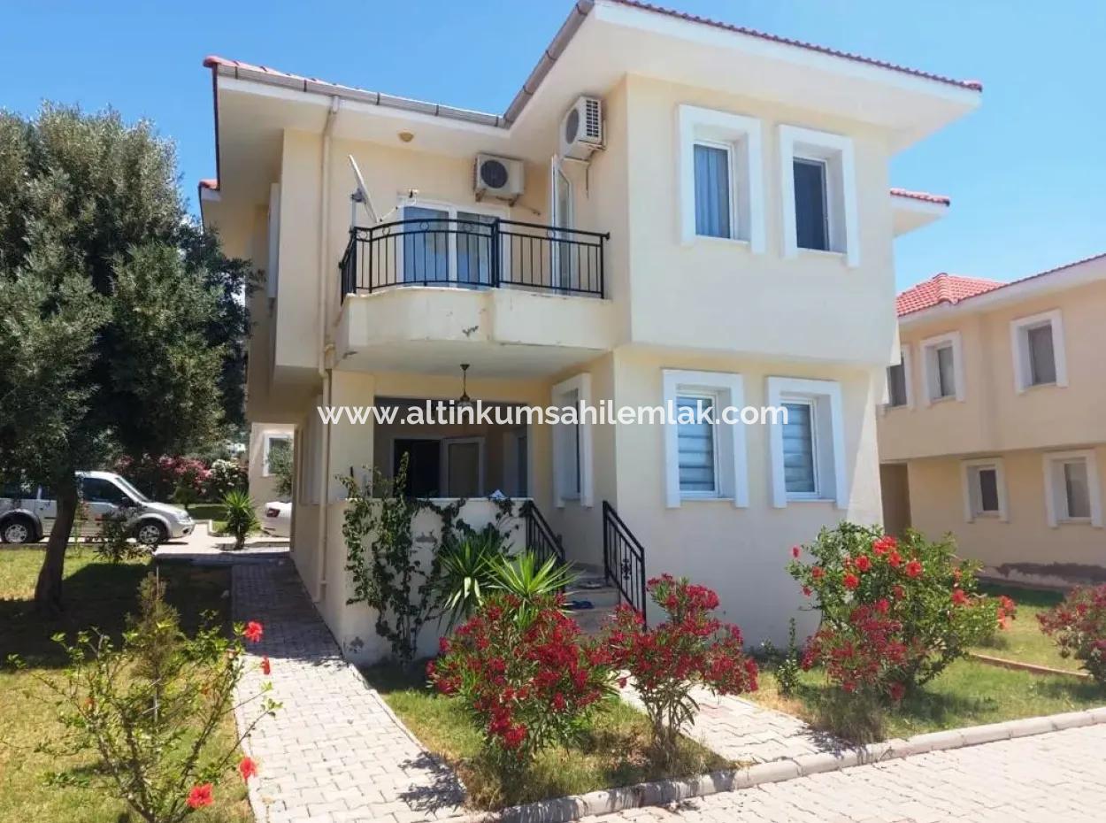 Didim Akbükte Satılık Havuzlu Sitede 3+1 Müstakil Villa