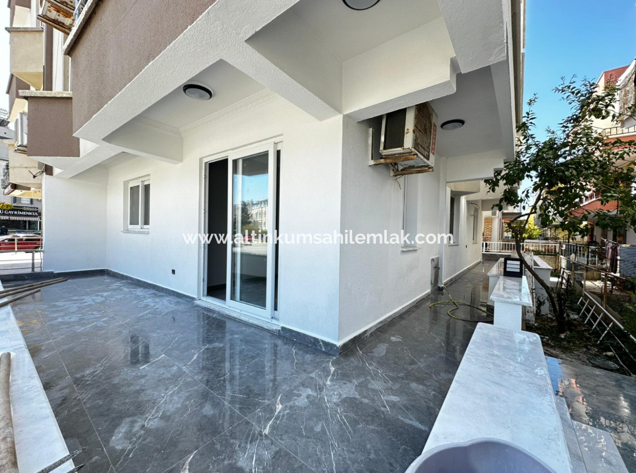 Altınkum Çamlık Mahallesinde Satılık 3+1 Ayrı Mutfak Daire