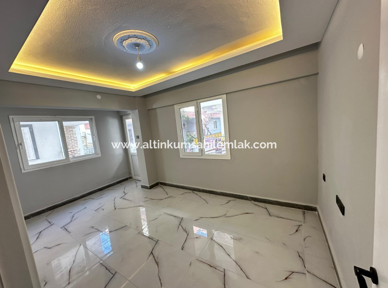 Altınkum Çamlık Mahallesinde Satılık 3+1 Ayrı Mutfak Daire