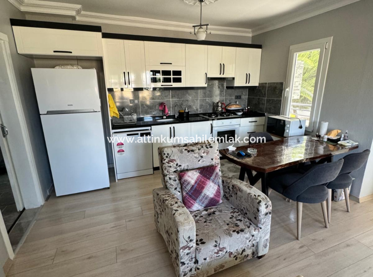 Didim Efeler Mahallesinde Satılık Havuzlu Sitede 2+1 Ön Cephe Daire