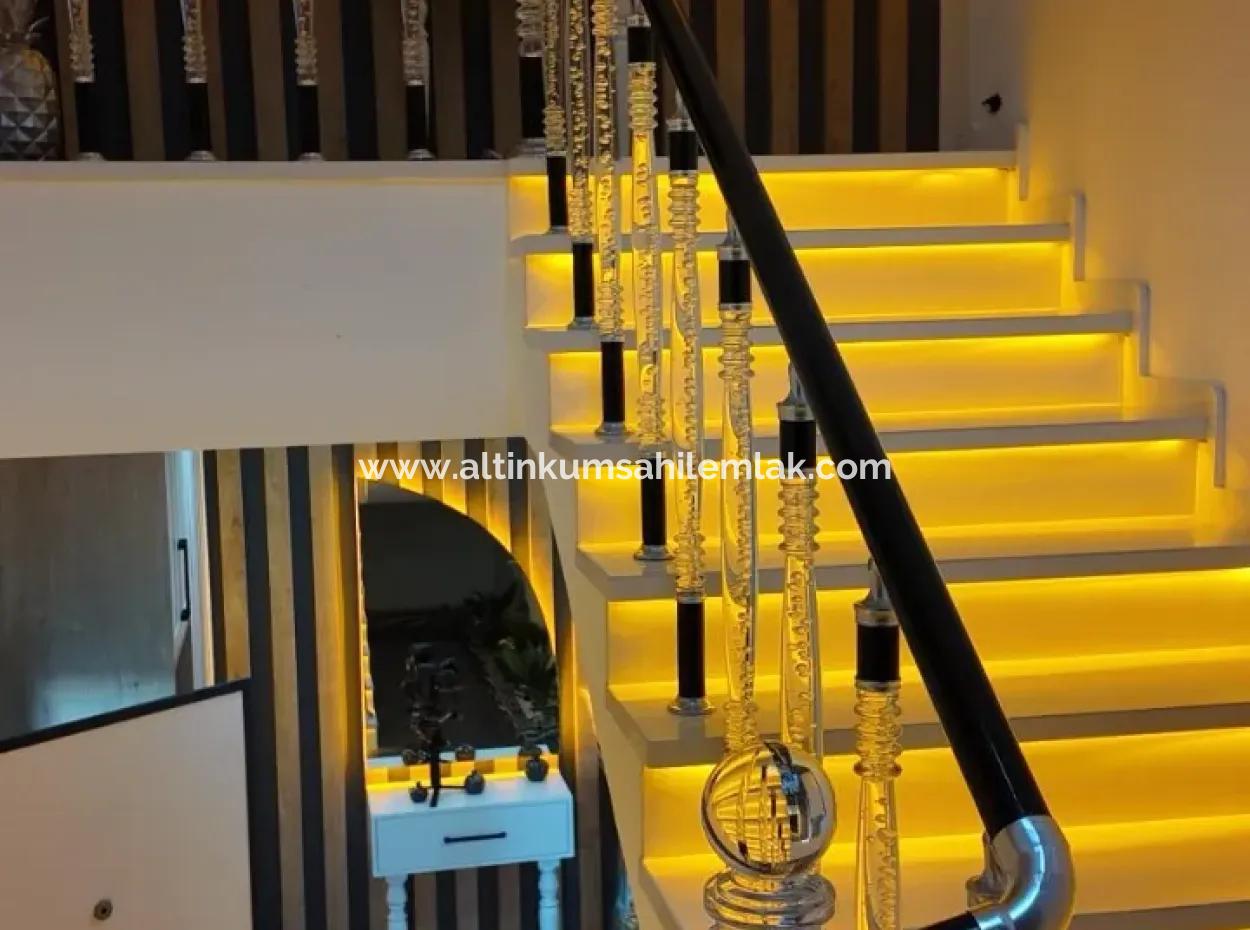 Didim Efeler Mahallesinde Ultra Lüks Full Eşyalı Tam Müstakil Satılık 4+1 Villa