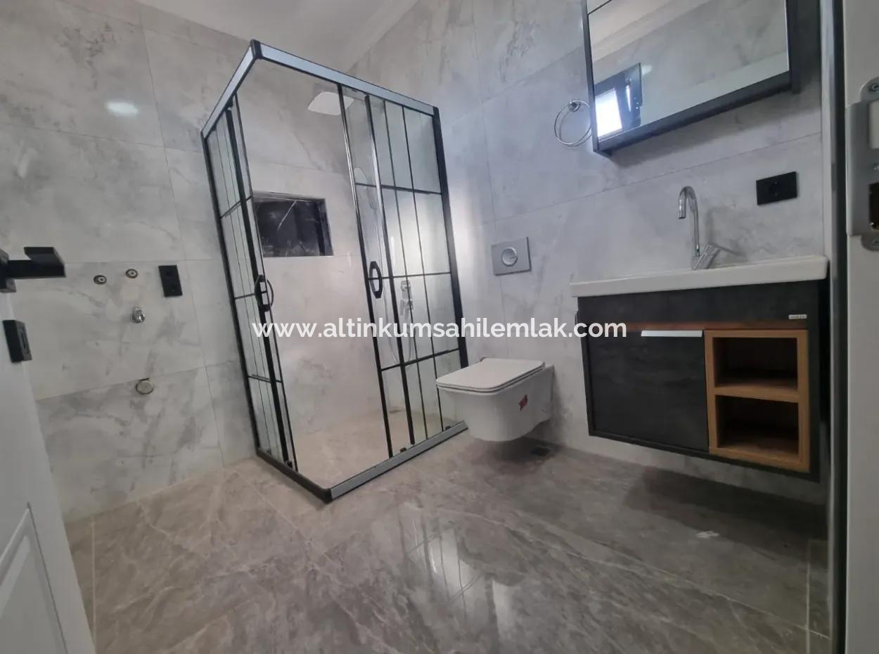 Didim Efeler Mahallesinde Satılık 4+1 Ayrı Mutfaklı Havuzlu Müstakil Villa