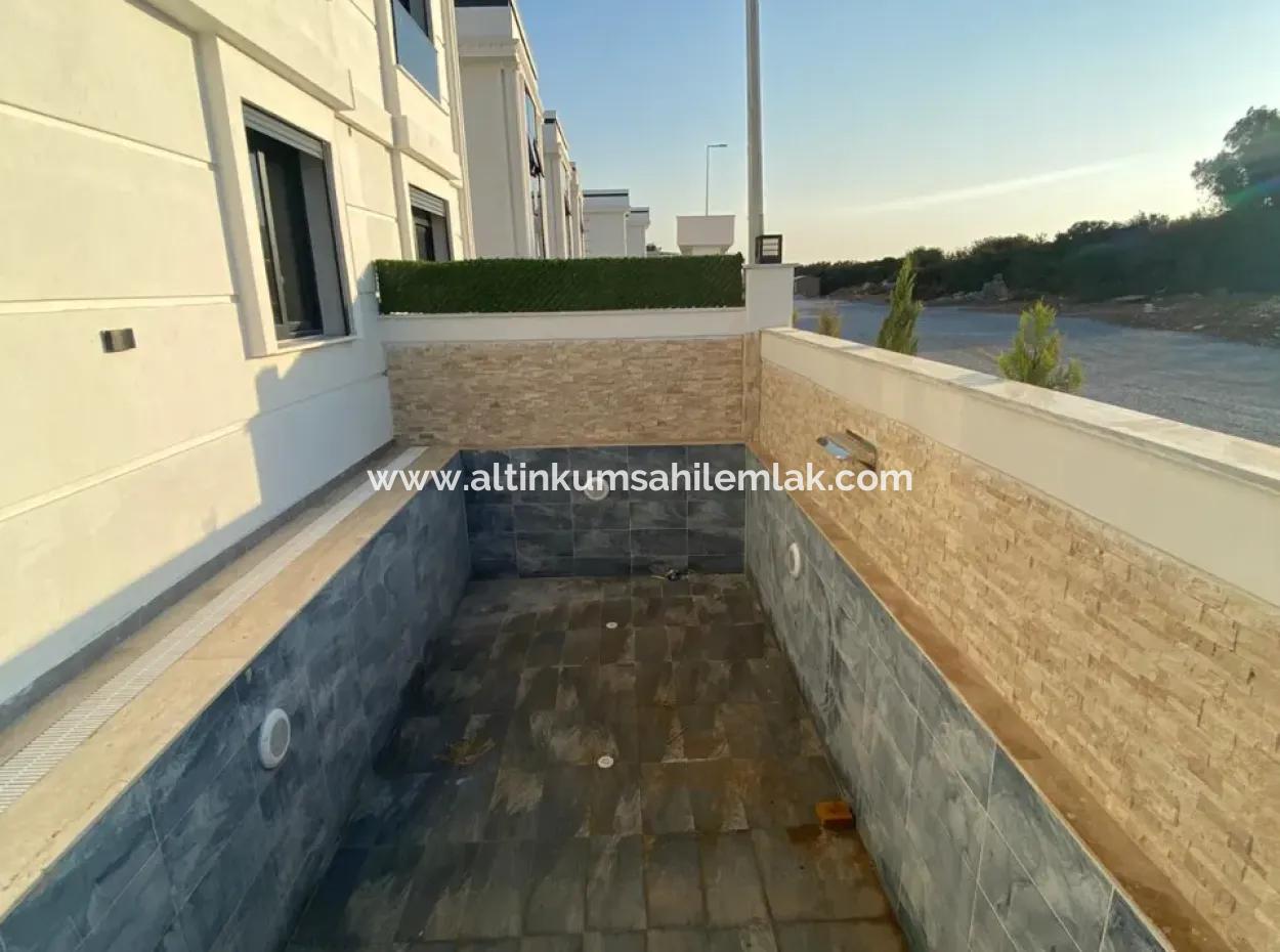 Didim Çamlık Mahallesinde Satılık 3+1 Havuzlu Müstakil Girişli Villa