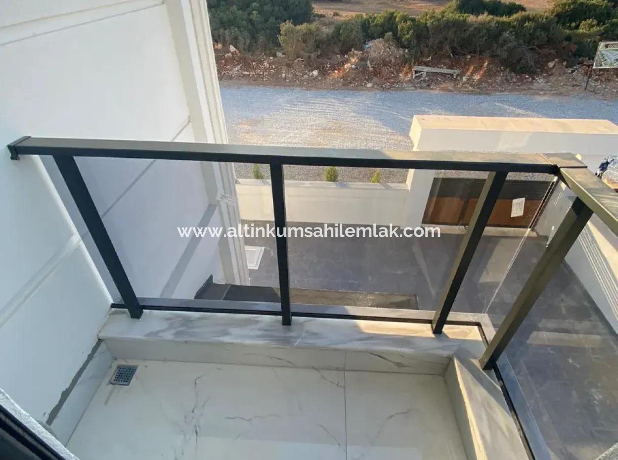 Didim Çamlık Mahallesinde Satılık 3+1 Havuzlu Müstakil Girişli Villa