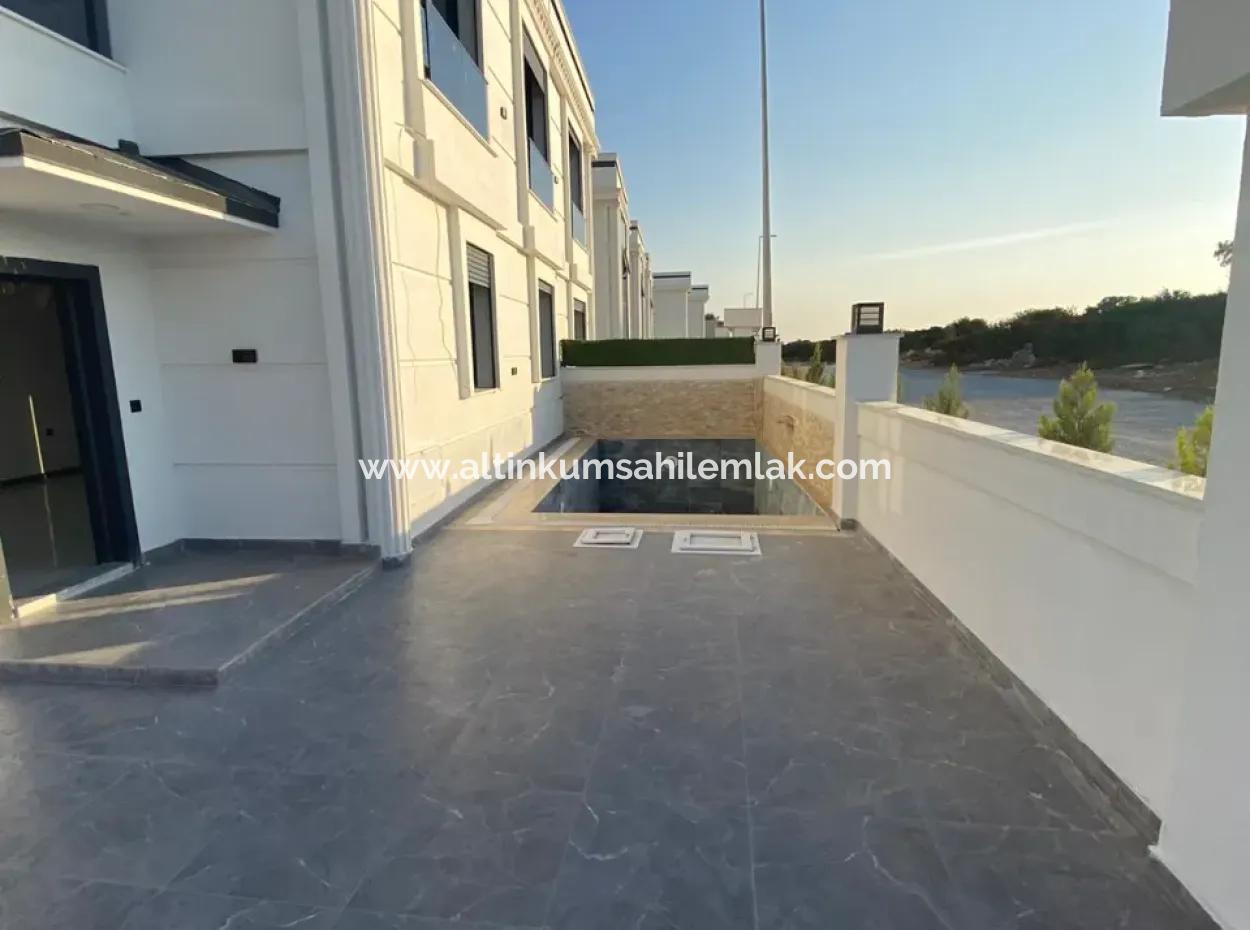 Didim Çamlık Mahallesinde Satılık 3+1 Açık Mutfaklı Havuzlu Müstakil Girişli Villa