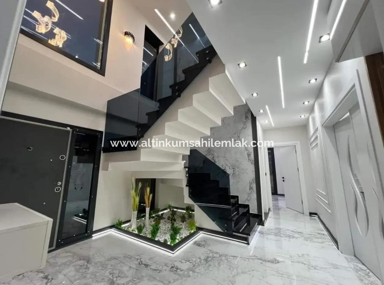 Didim Efeler Mahallesinde Satılık Müstakil Lüks Villa