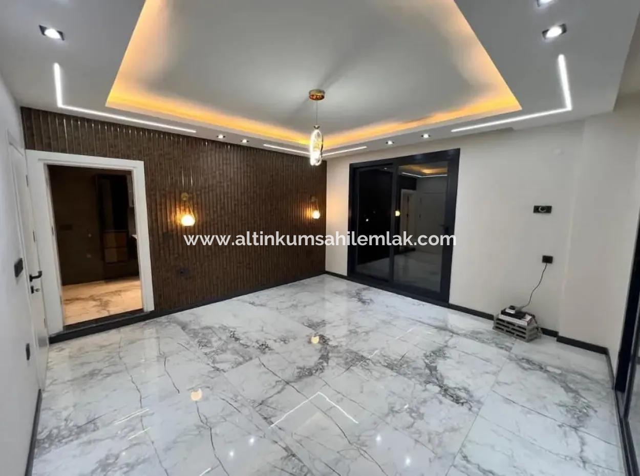 Didim Efeler Mahallesinde Satılık Müstakil Lüks Villa