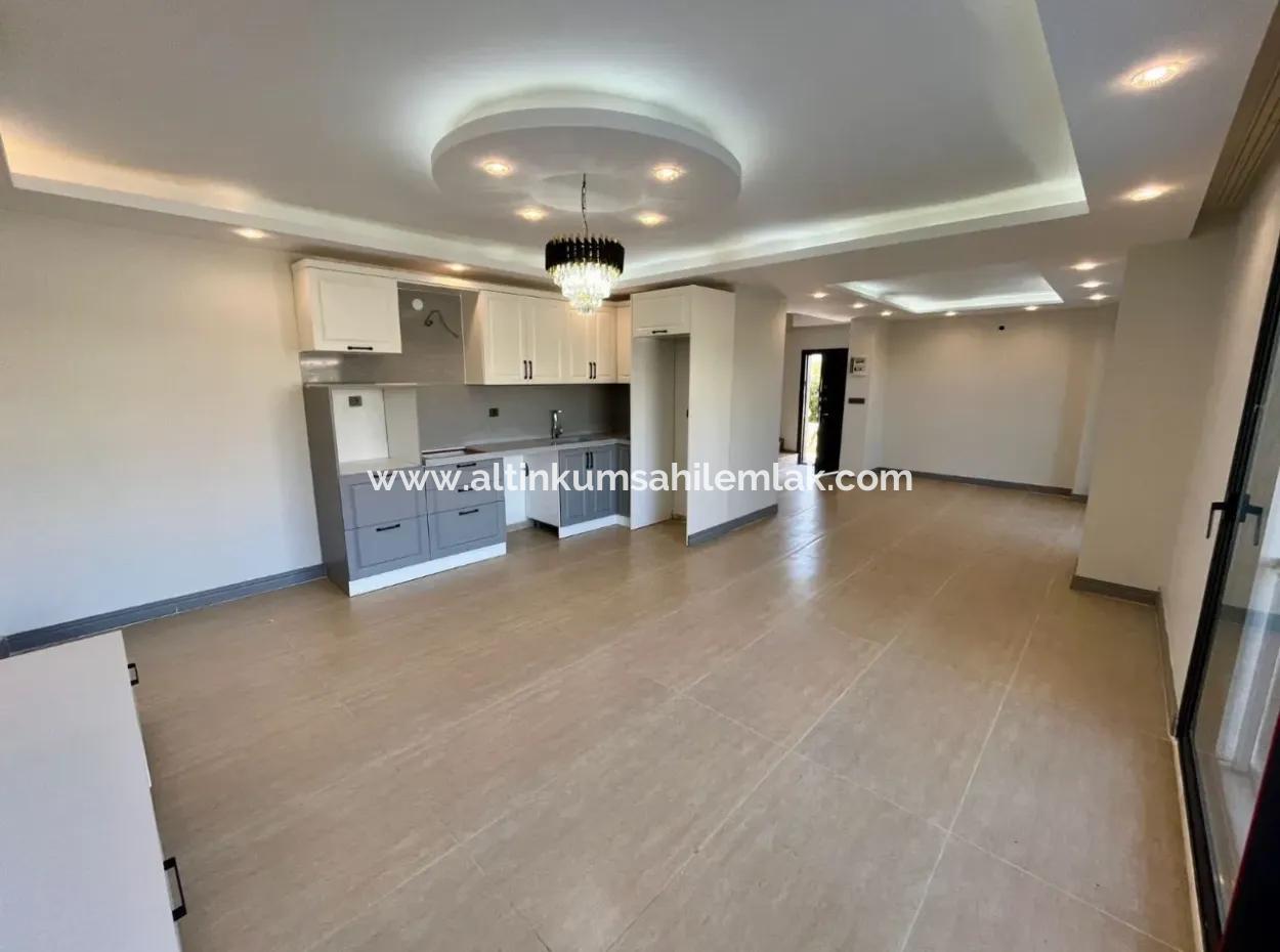 Didim Efeler Mahallesinde Acil Satılık 4+1 Uygun Fiyata Villa