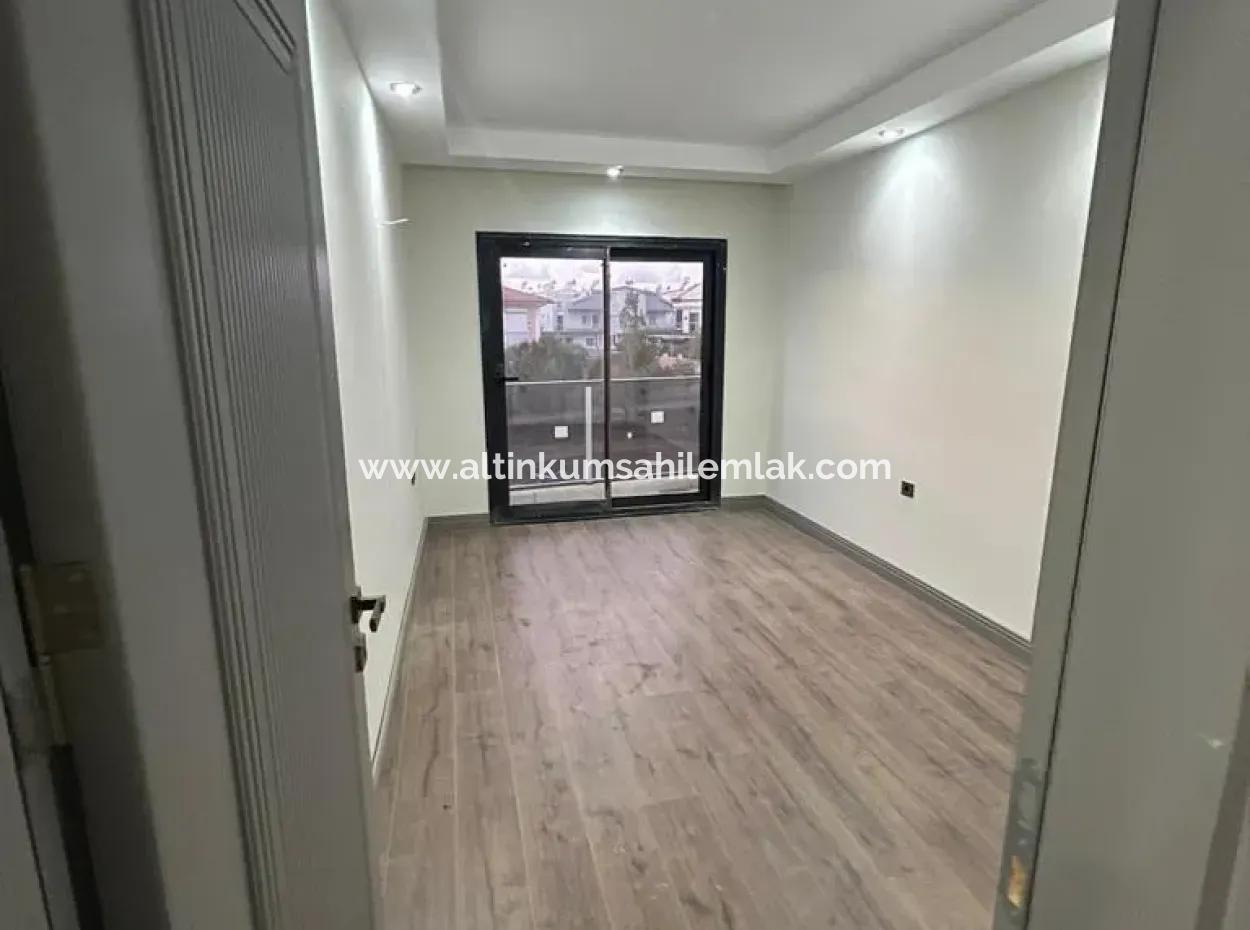 Didim Efeler Mahallesinde Acil Satılık 4+1 Uygun Fiyata Villa