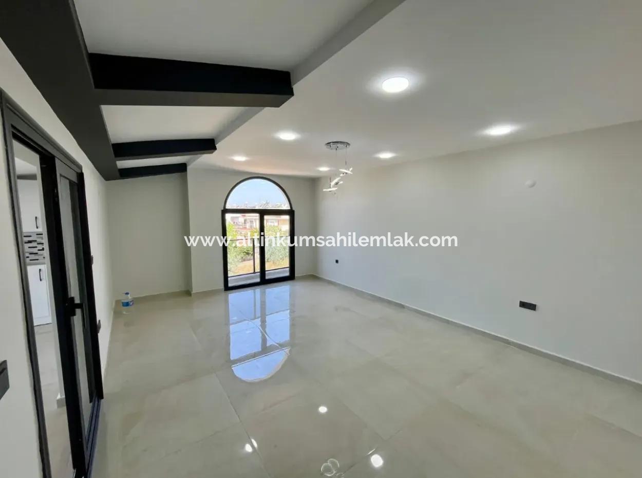 Didim Efeler Mahallesinde Acil Satılık 4+1 Uygun Fiyata Villa