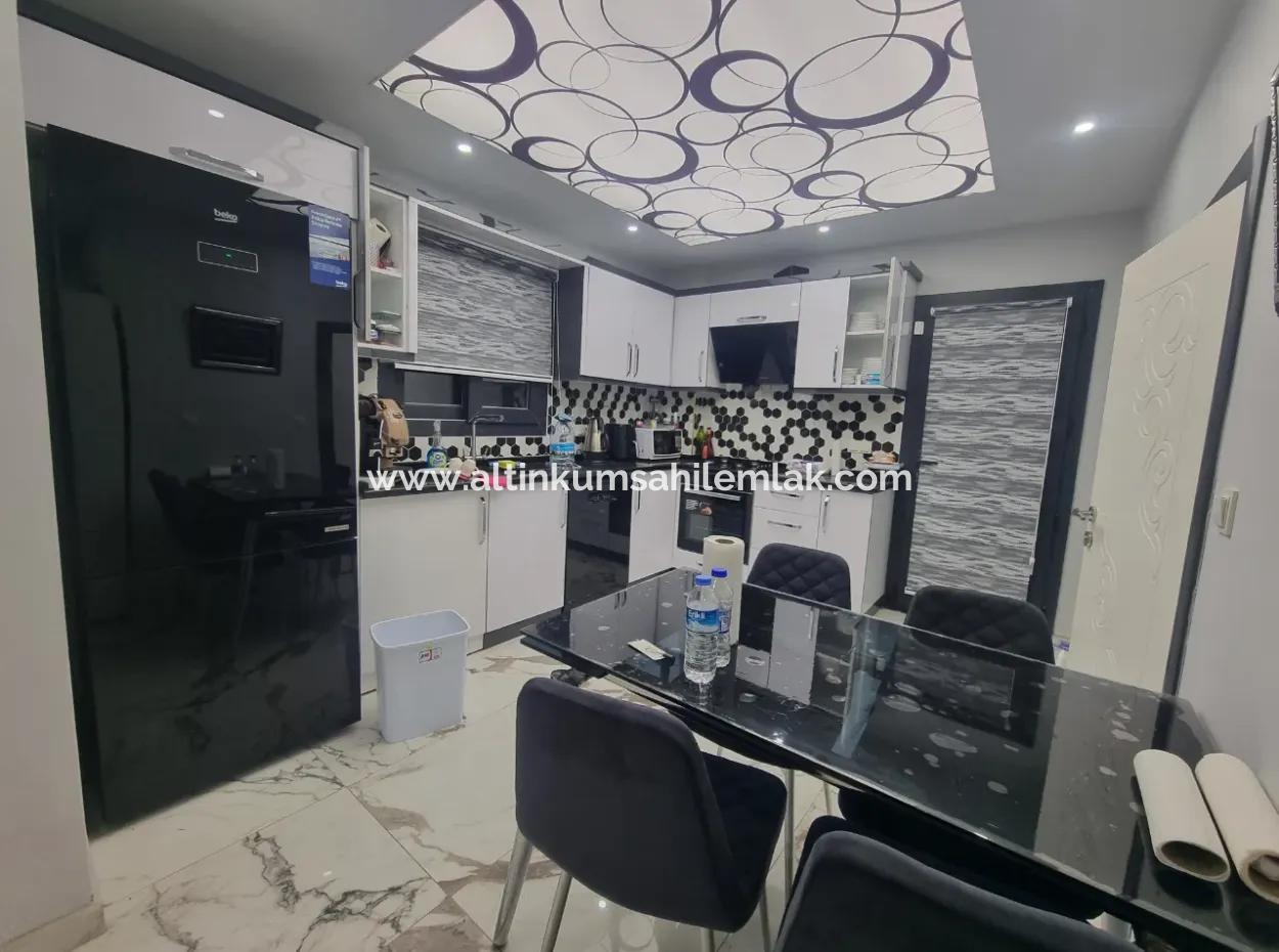 Denize 500 Mt!!Yeşilkentte 3+1 Havuzlu Lüks Müstakil Villa