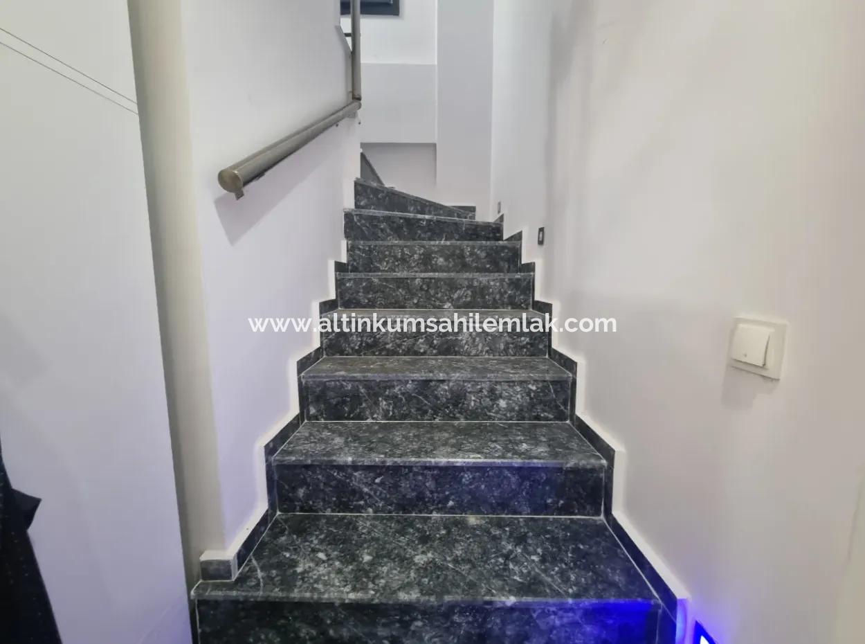 Denize 500 Mt!!Yeşilkentte 3+1 Havuzlu Lüks Müstakil Villa