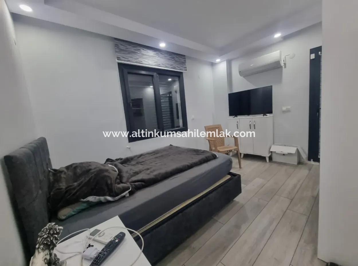 Denize 500 Mt!!Yeşilkentte 3+1 Havuzlu Lüks Müstakil Villa