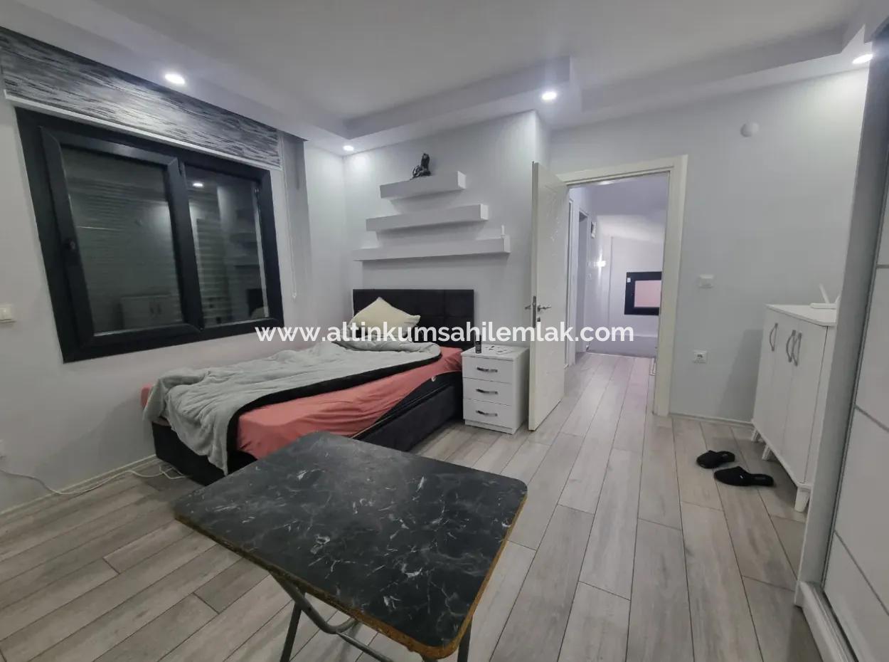 Denize 500 Mt!!Yeşilkentte 3+1 Havuzlu Lüks Müstakil Villa