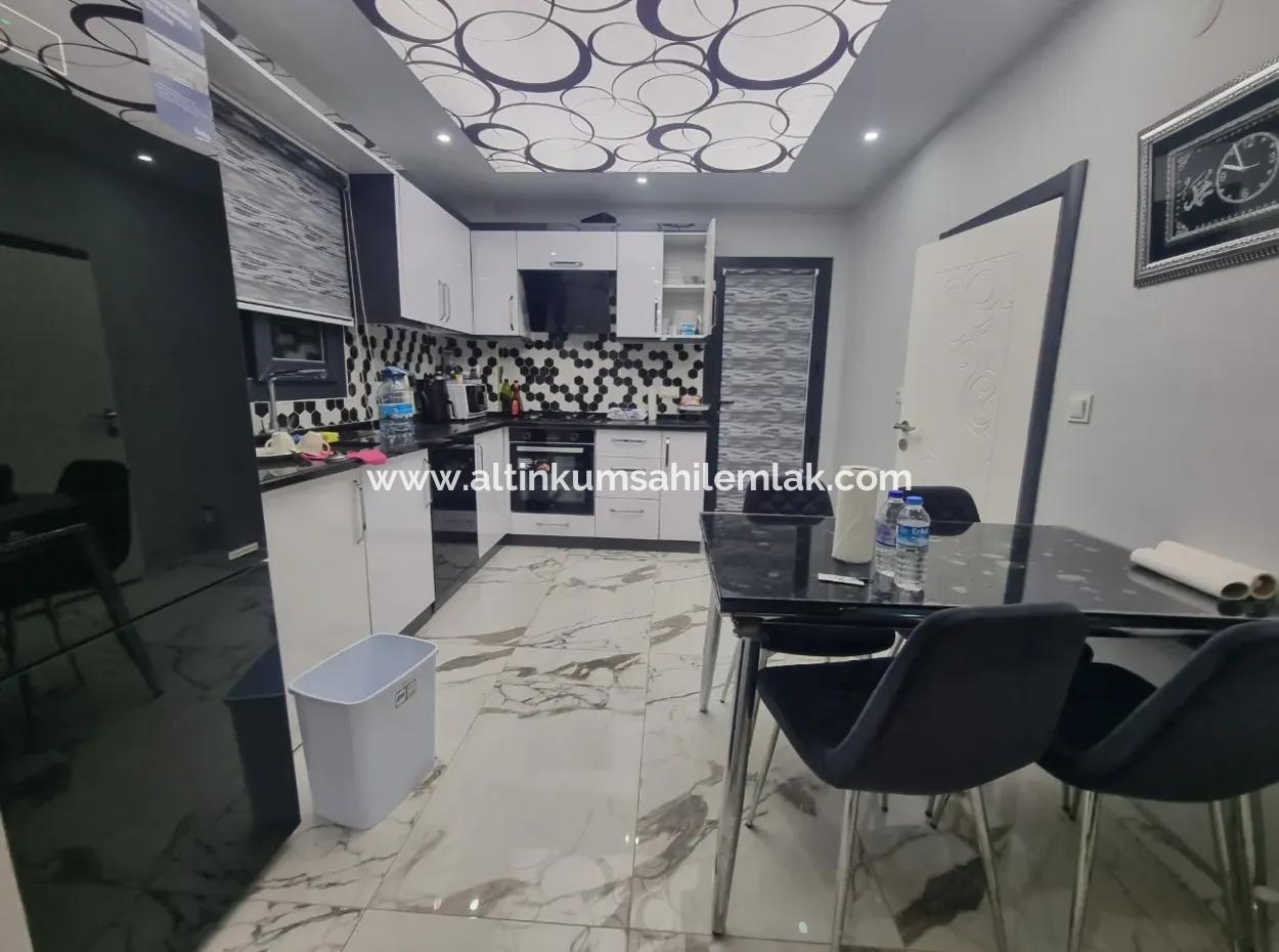 Denize 500 Mt!!Yeşilkentte 3+1 Havuzlu Lüks Müstakil Villa