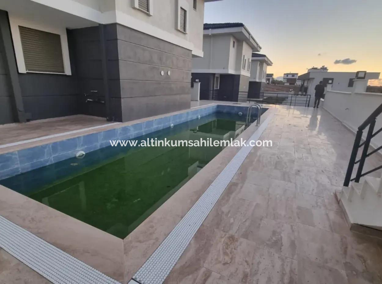 Didimde Kelepir Fiyata Satılık 3+1 Havuzlu Villa