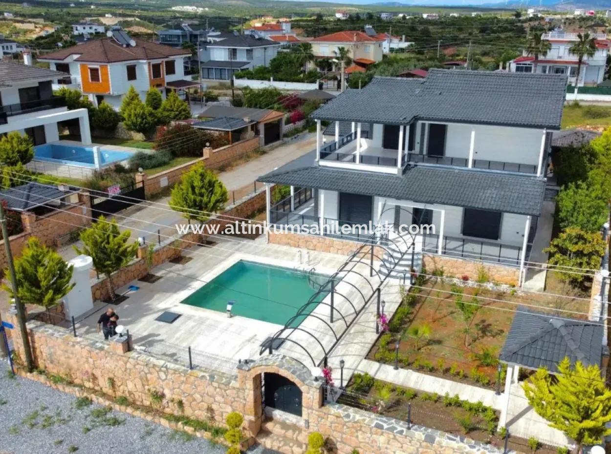 Kelepir Fiyata Didim Yeşiltepe'de Satılık Müstakil Havuzlu 3+1 Villa