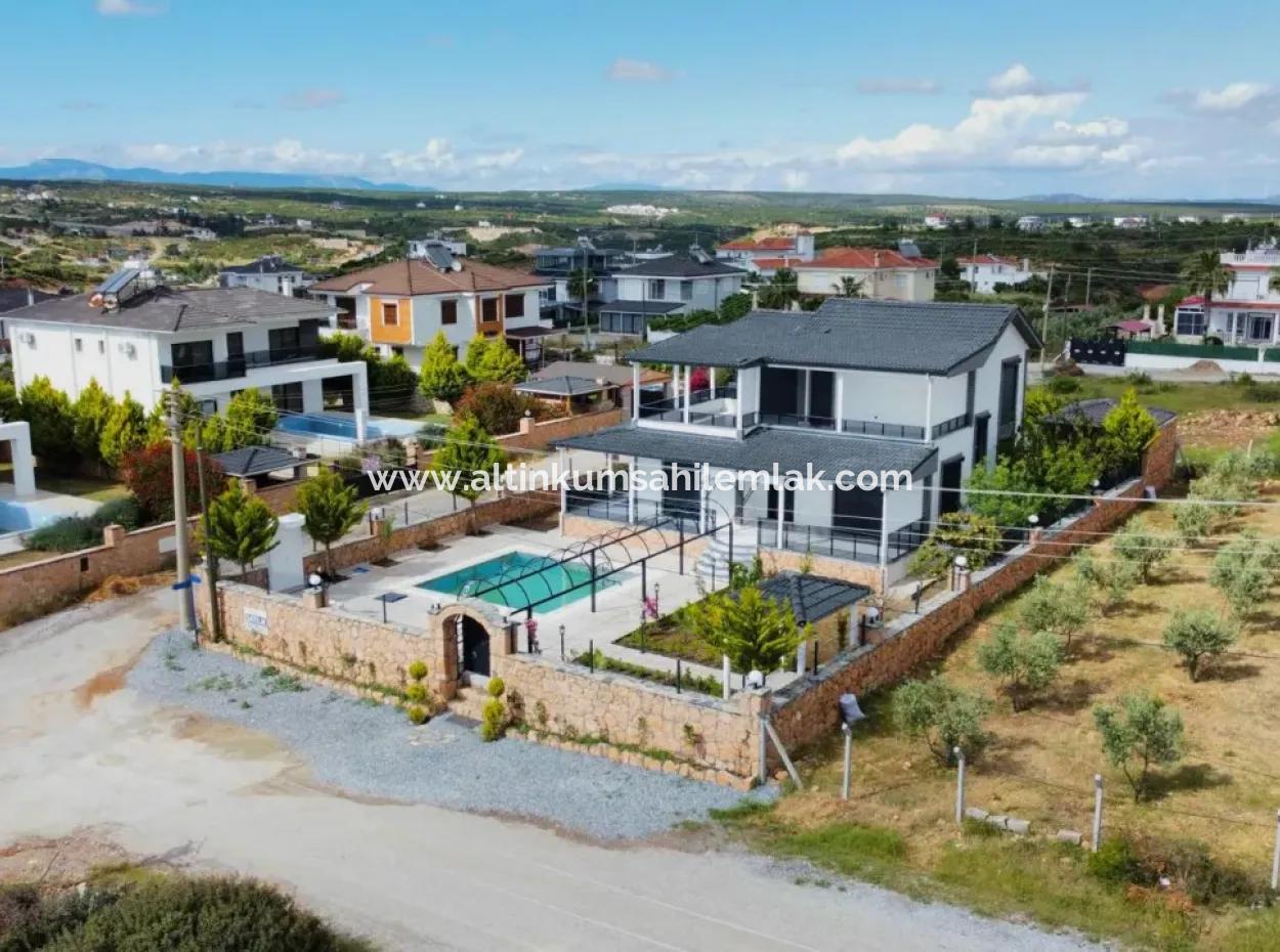 Kelepir Fiyata Didim Yeşiltepe'de Satılık Müstakil Havuzlu 3+1 Villa