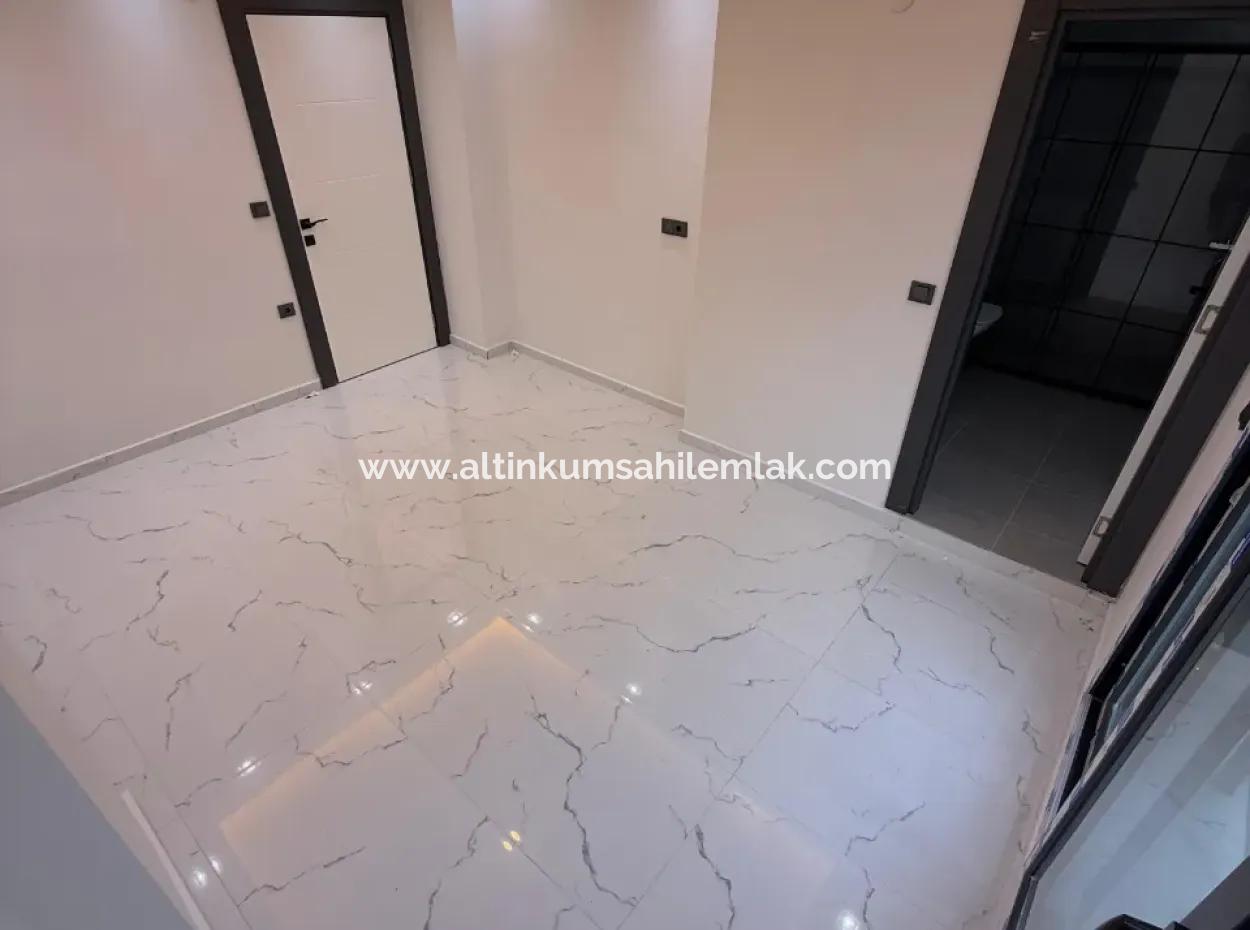 Didim Sağtur Bölgesinde Satılık 3+1 Denize 750 Mt Sıfır Villa