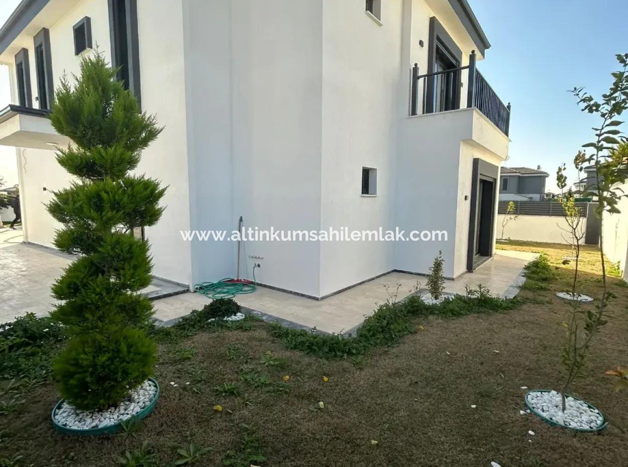 Vip Villa Didim Efeler’de Satılık 4+1 Ayrı Mutfaklı Ultra Lüks Havuzlu Müstakil Villa