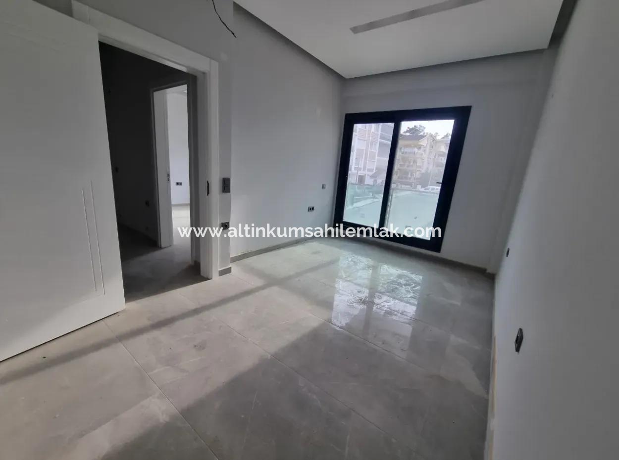 Didim Altınkum Mahallesinde Satılık Havuzlu Sitede 2+1 Daire