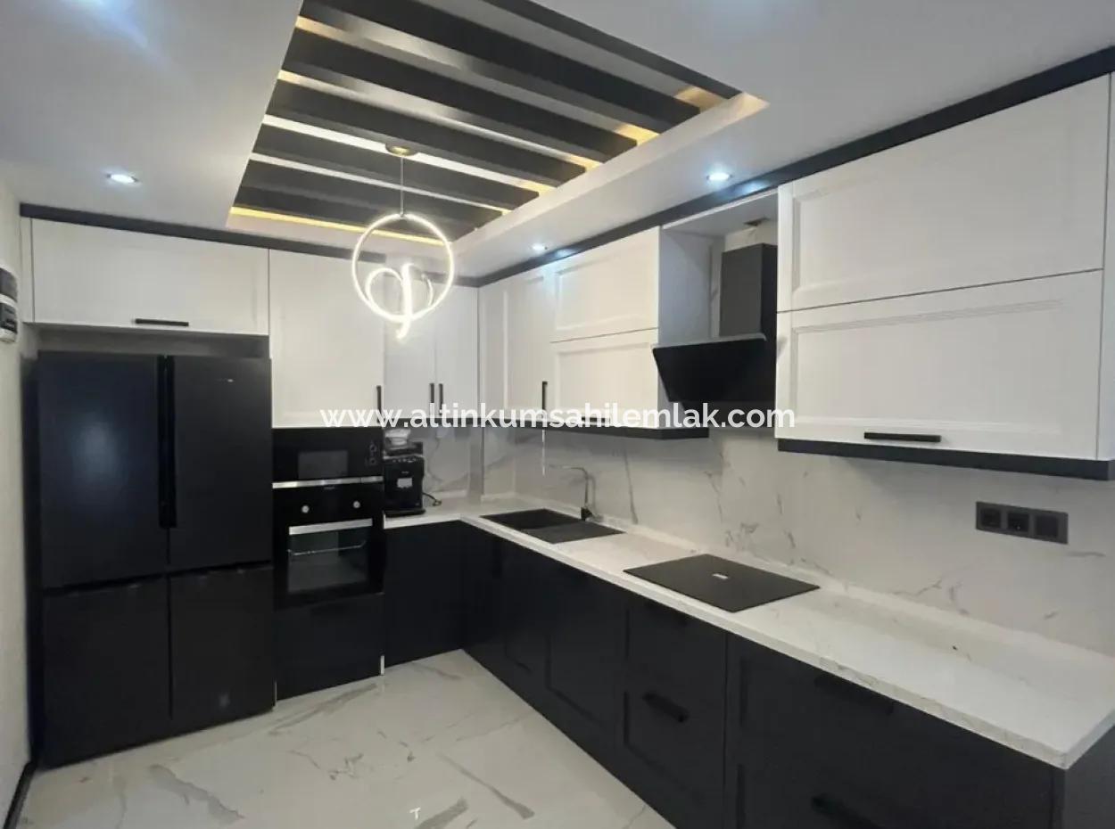 Didim Hisar Mahallesinde Satılık  5+1 Havuzlu Villa