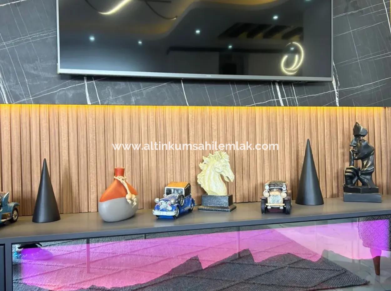 Didim Hisar Mahallesinde Satılık  5+1 Havuzlu Villa