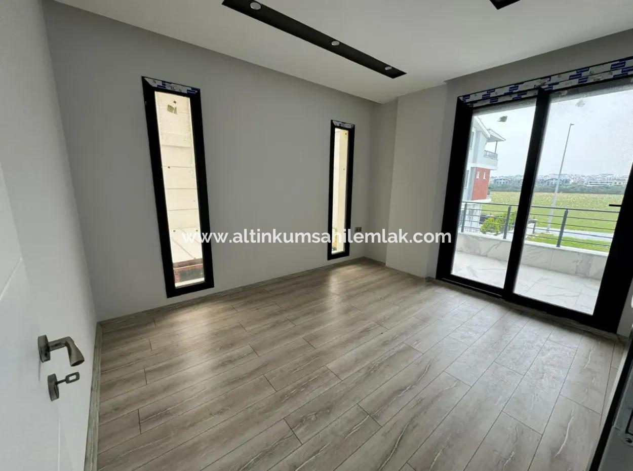 Altınkum Sahil Emlaktan Didimde Satılık Kelepir Fiyata 3+1 Villa