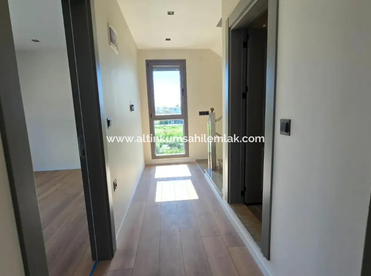 Denize 200 Mt!! Didim Mavişehirde Satılık 3+1 Villa