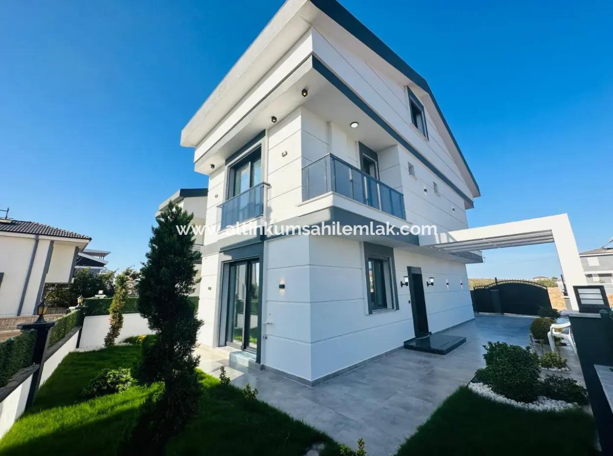 Didim Efeler Mahallesi Satılık Müstakil Villa